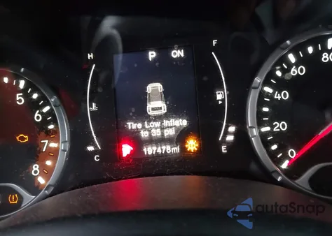 2016 Jeep Renegade Latitude z USA, uszkodzony, nr VIN ZACCJBBT7GPD71061